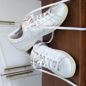 K swiss Women's White Leather Sneakers Size 9